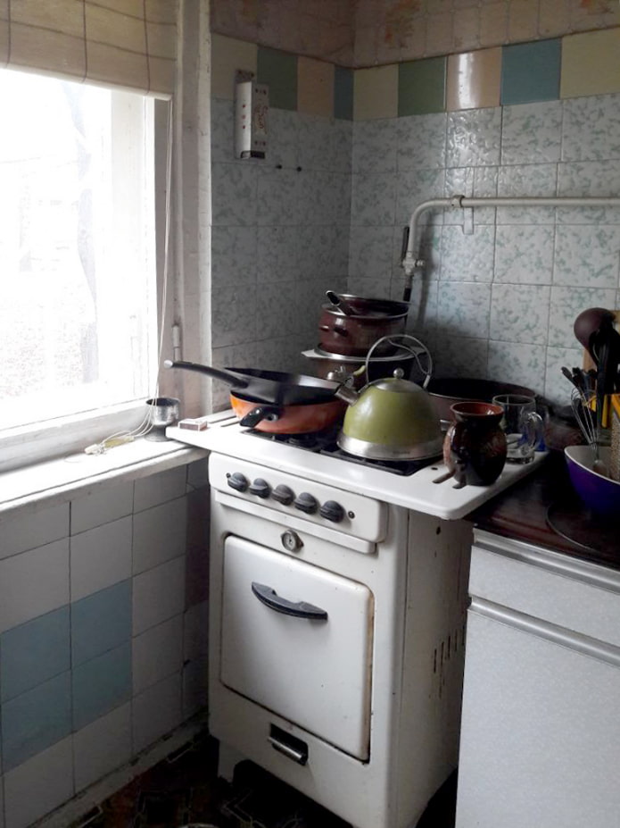 Cozinha antes da reforma