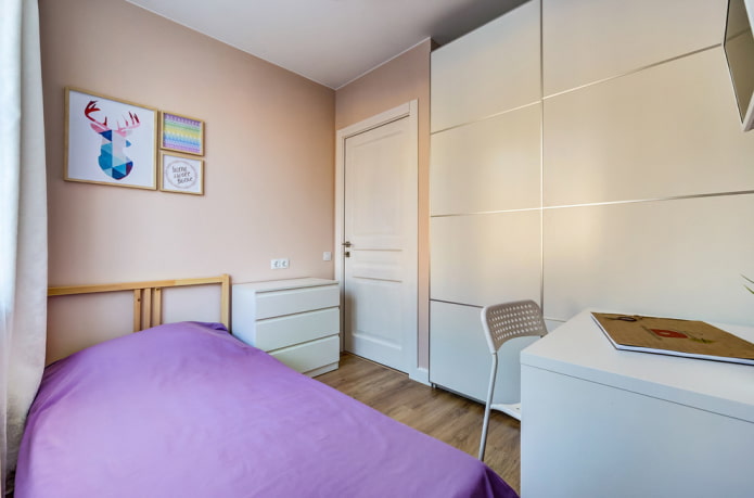 sistemas de armazenamento em um apartamento em Khrushchevka