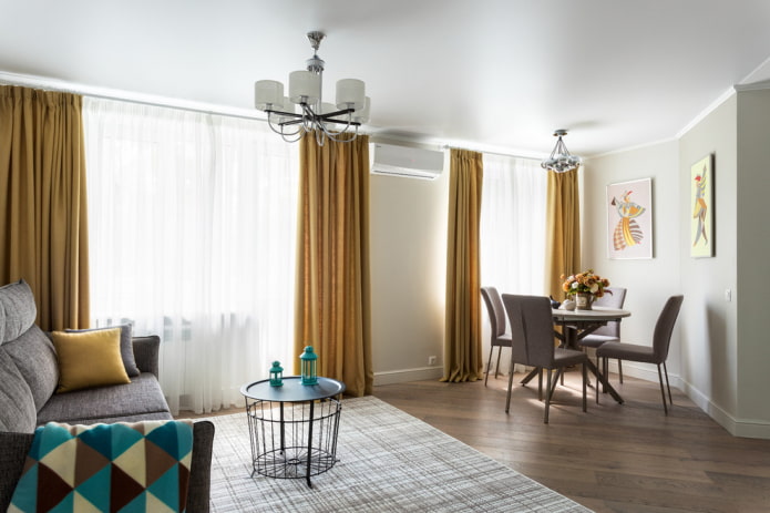 acabamento de teto em um apartamento em Khrushchev