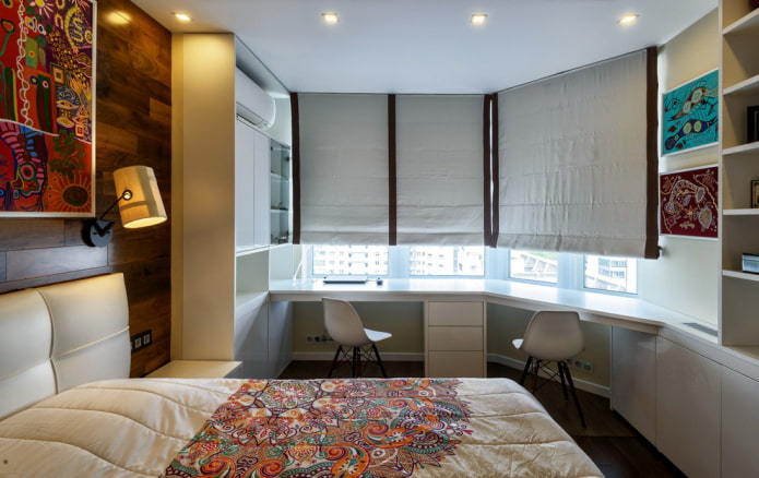 cortinas romanas opacas no quarto