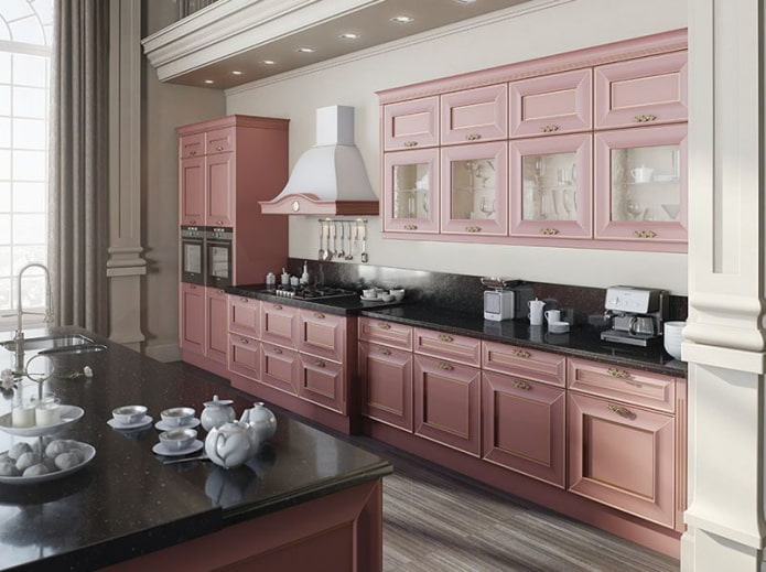 interior de cozinha rosa em estilo clássico