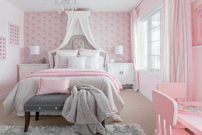 papel de parede cinza e rosa no quarto