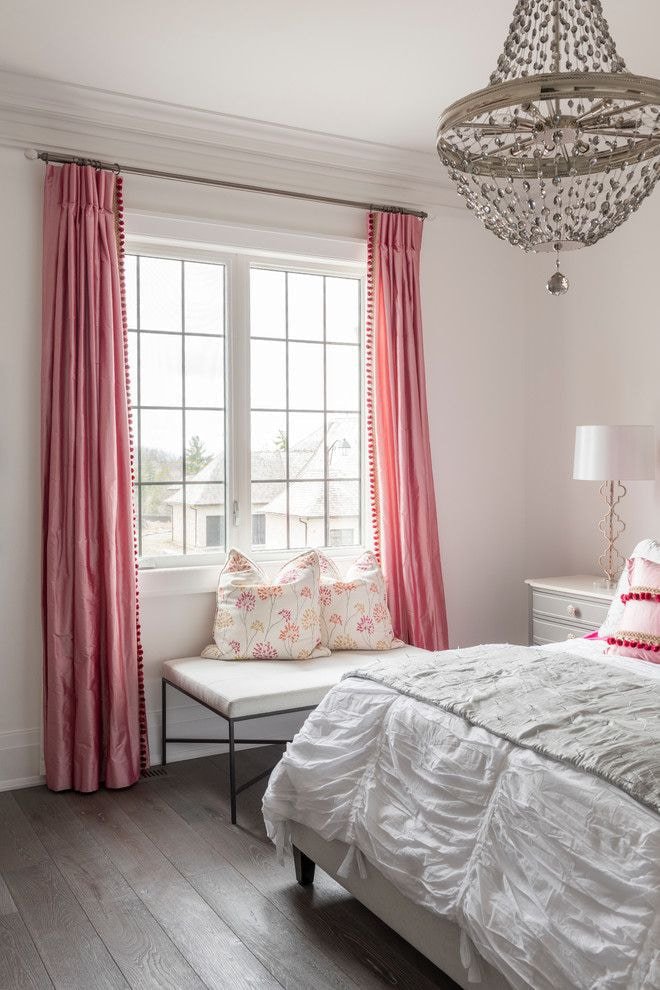 cortinas rosa no quarto