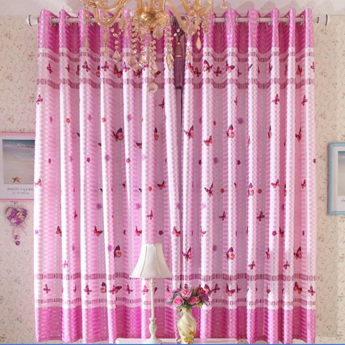 cortinas com borboletas