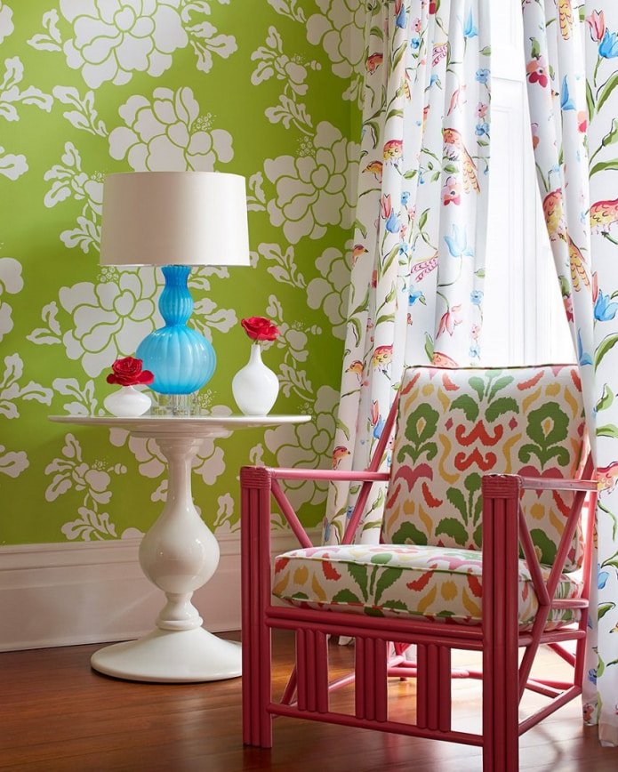 papel de parede verde-salada com estampa floral