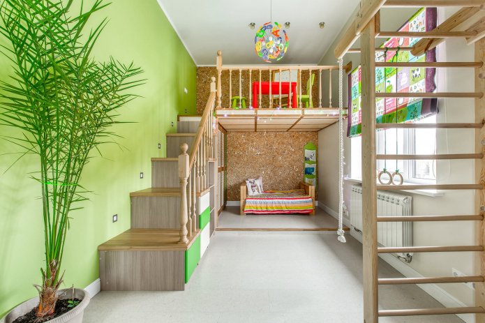 parede verde-claro no quarto infantil