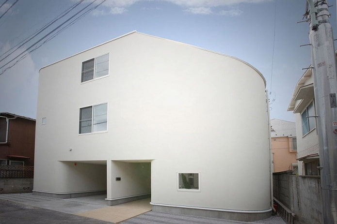 Casa japonesa com vista de um slide de fora
