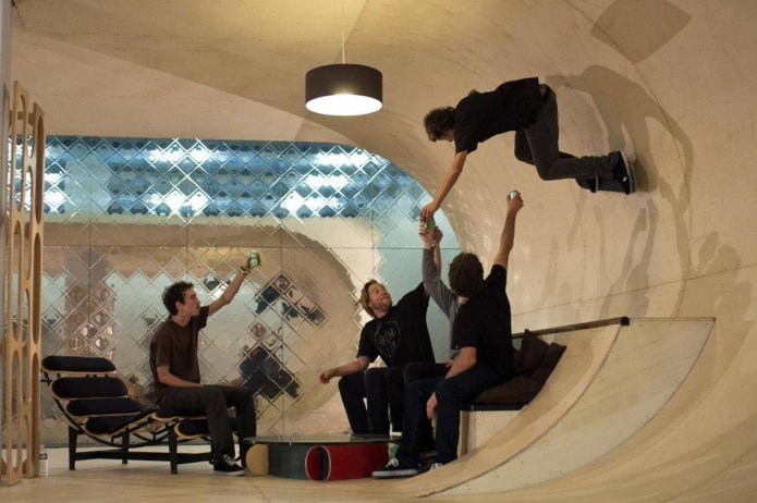 relaxe em uma casa de skate em Malibu