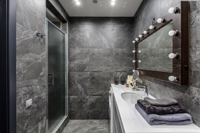 interior de banheiro cinza em estilo loft
