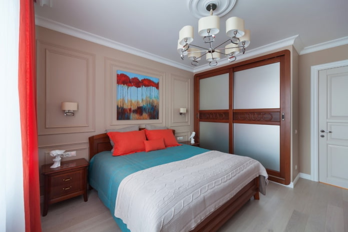 Guarda-roupa embutido no quarto
