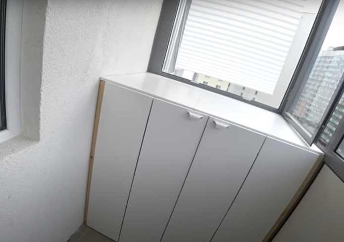 guarda-roupa na varanda