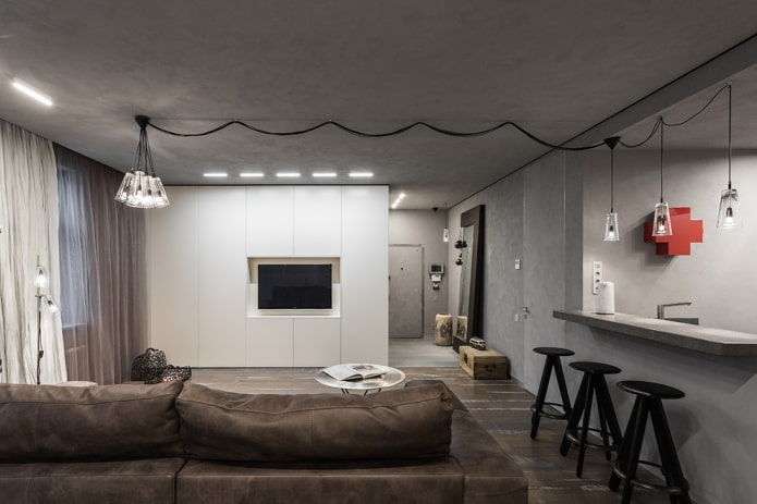 armário com TV como divisória no interior