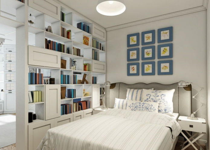 um guarda-roupa em forma de divisória no interior no estilo provençal
