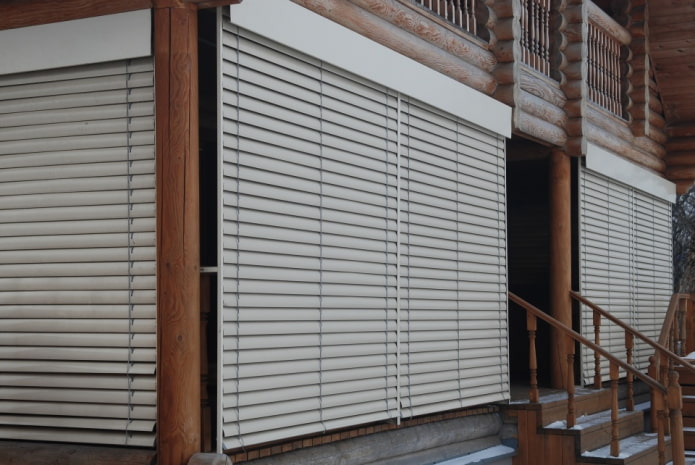persianas de venezianas para a varanda