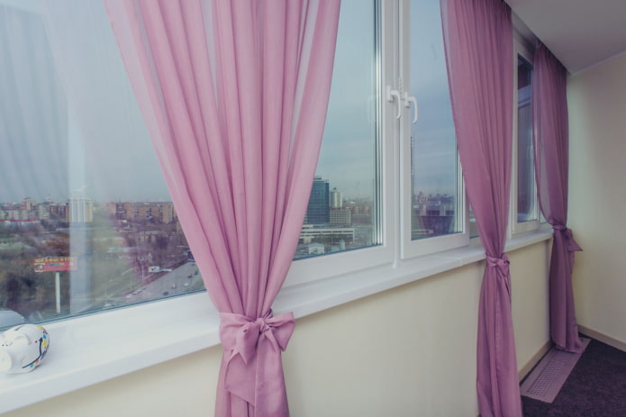 cortinas longas na loggia