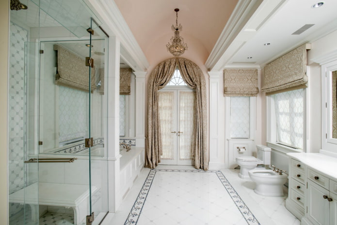 cortinas na porta em estilo clássico 
