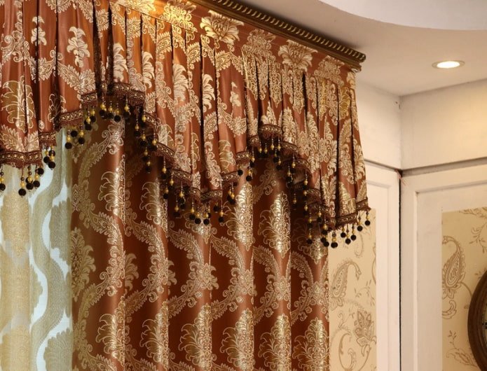 lambrequim jacquard