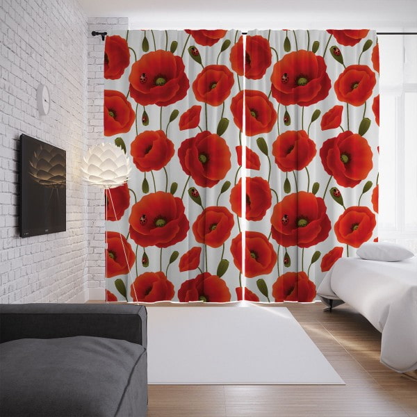 cortinas com papoulas no interior