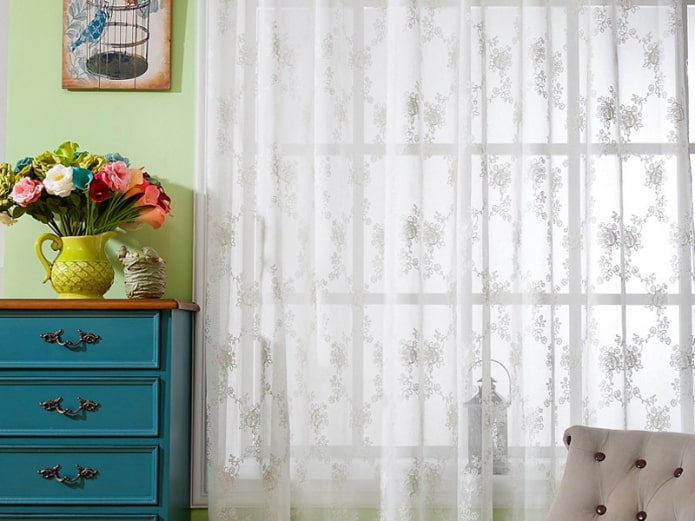 cortinas com padrão vazado