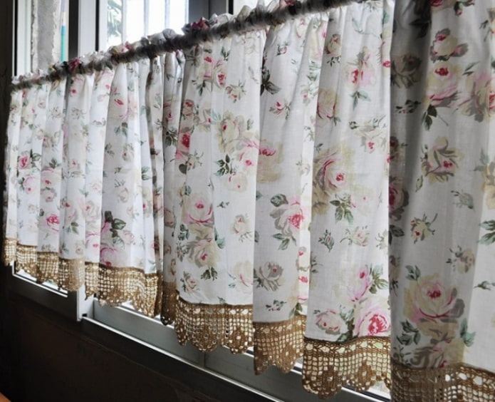 Cortinas estilo cafeteria
