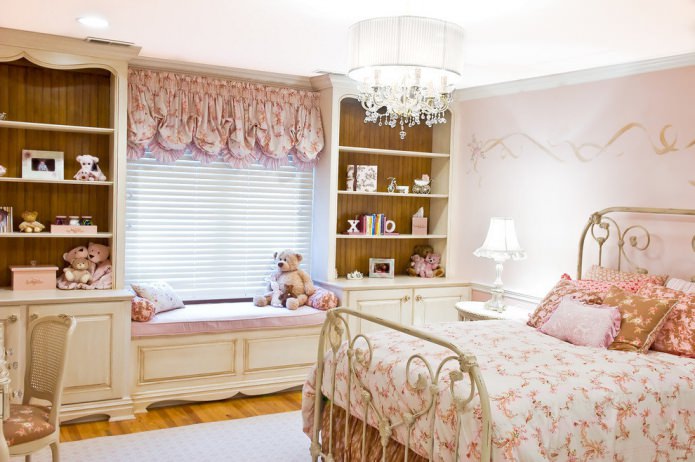 Cortinas estilo provençal para quarto infantil