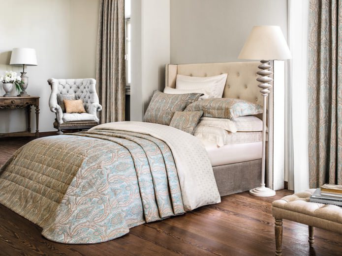 jacquard em cortinas no quarto