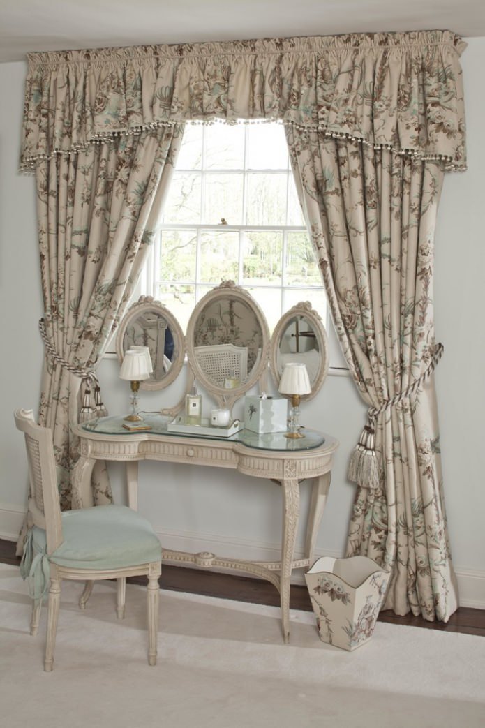 cortinas densas em estilo country