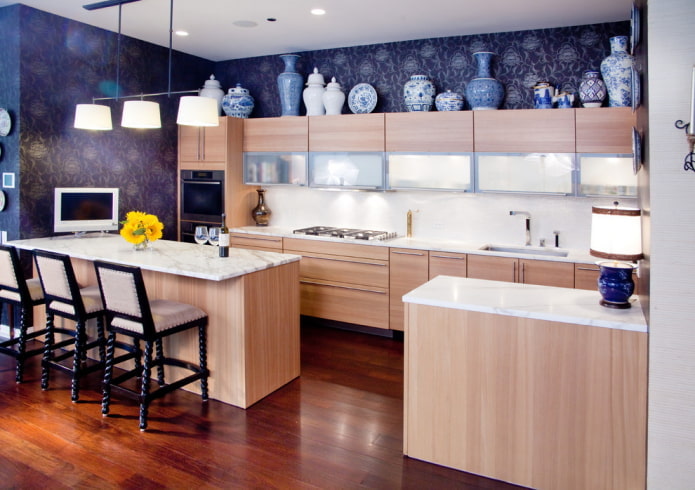 papel de parede azul na cozinha