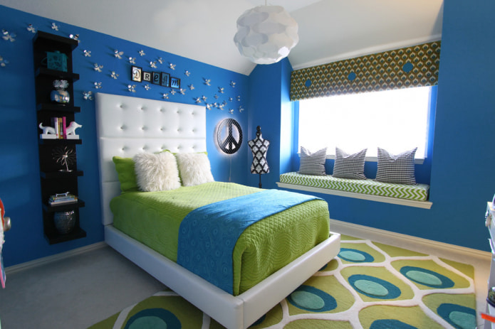 Interior azul-esverdeado