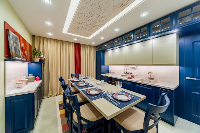 Decoração de cozinha em tons de azul