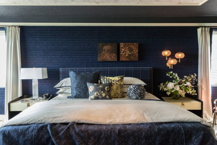 Quarto em azul escuro