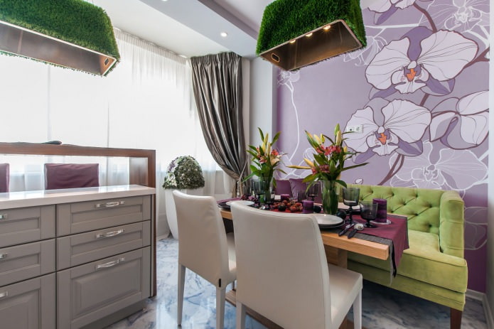 cortinas brancas e cinzas e paredes lilás