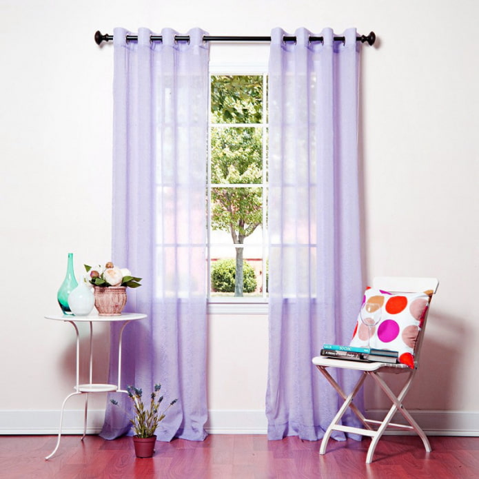 cortinas lilás com ilhós