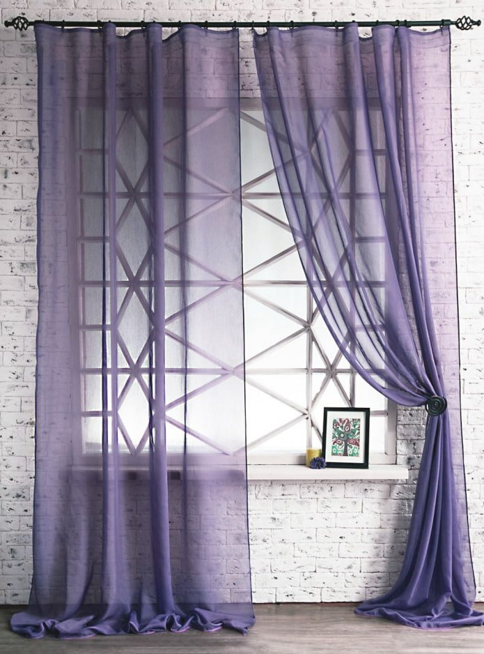 cortinas lilás escuro com suporte