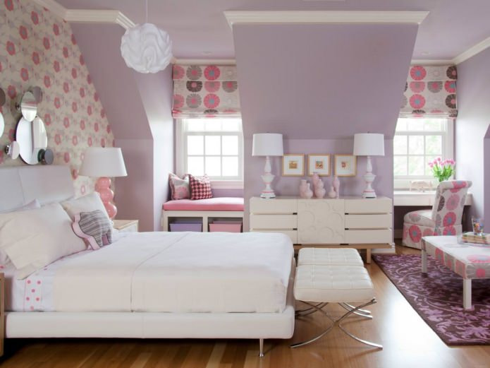 quarto infantil rosa e roxo