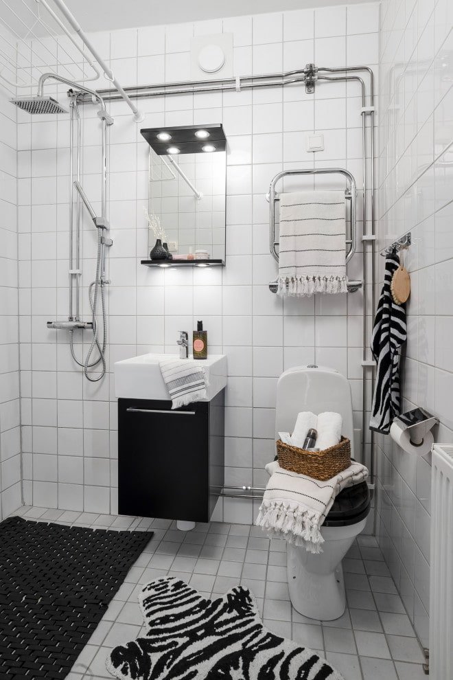 Banheiro em estilo escandinavo