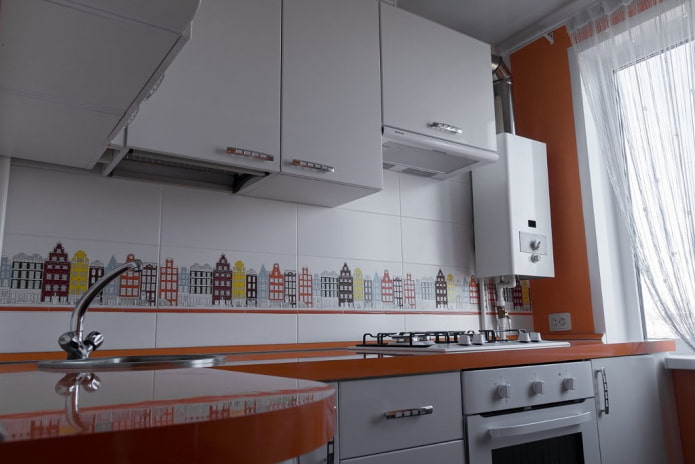 caldeira a gás na cor da cozinha