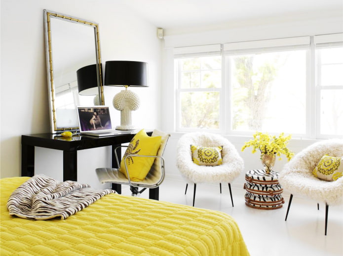 combinação de amarelo com branco e preto