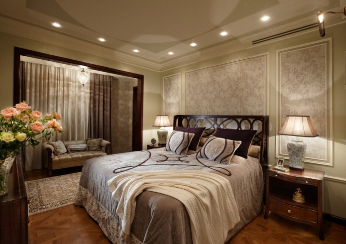 design de interiores de um quarto combinado com uma loggia