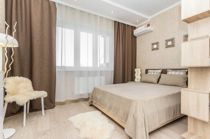 interior de quarto bege-marrom