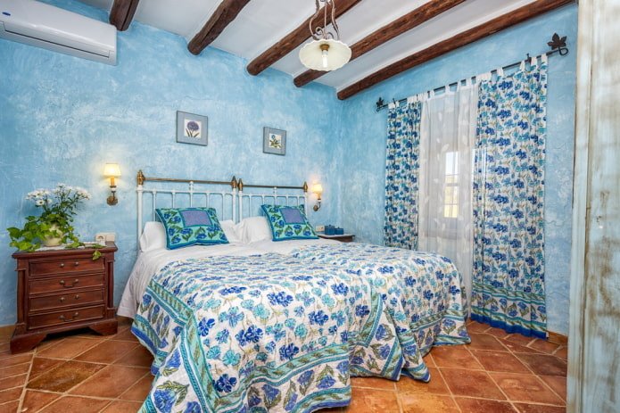 decoração no interior de um quarto azul