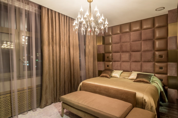 decoração e iluminação no interior de um quarto marrom