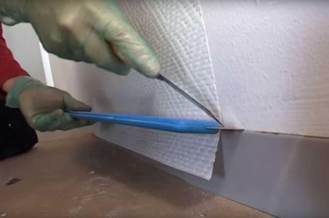 colar papel de parede de fibra de vidro