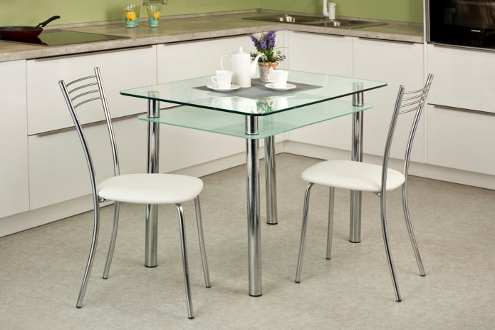 mesa com prateleira