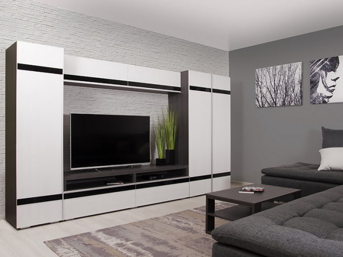 parede no interior da sala de estar em estilo minimalista