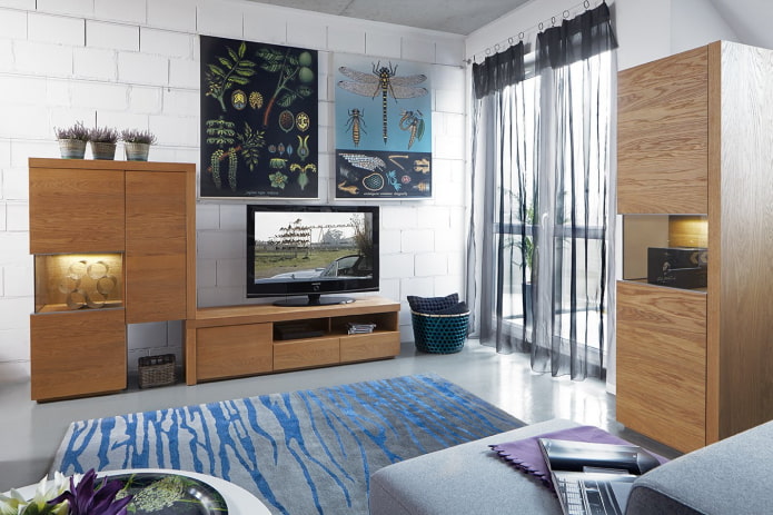 parede no interior da sala de estar em estilo moderno