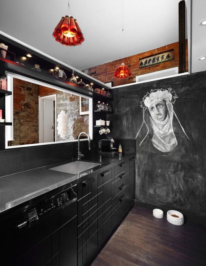 parede de ardósia na cozinha