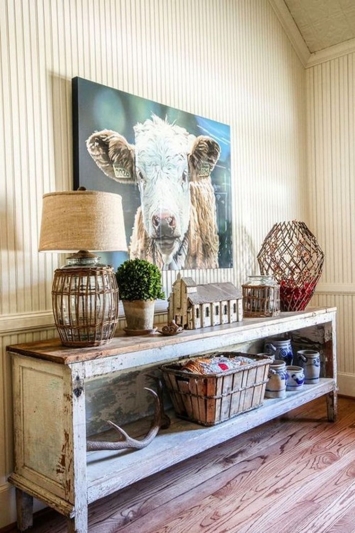 decoração na mesa de cabeceira