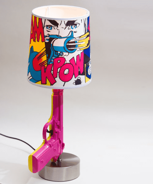 luminária de mesa em estilo pop art
