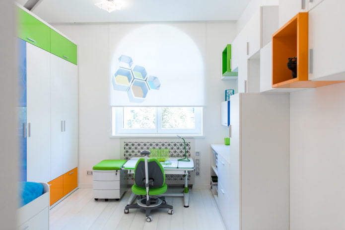 mesa transformadora em quarto infantil